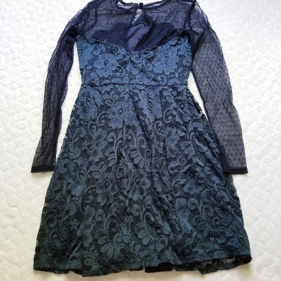 ASOS lace & dobby skater dress emerald lace mini 2 - Picture 10 of 12